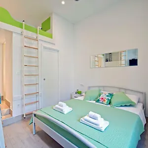 Appartement Microapartment Suni, Split